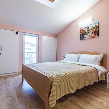 Hb Apartments Laghidze ティビリシ エクステリア 写真