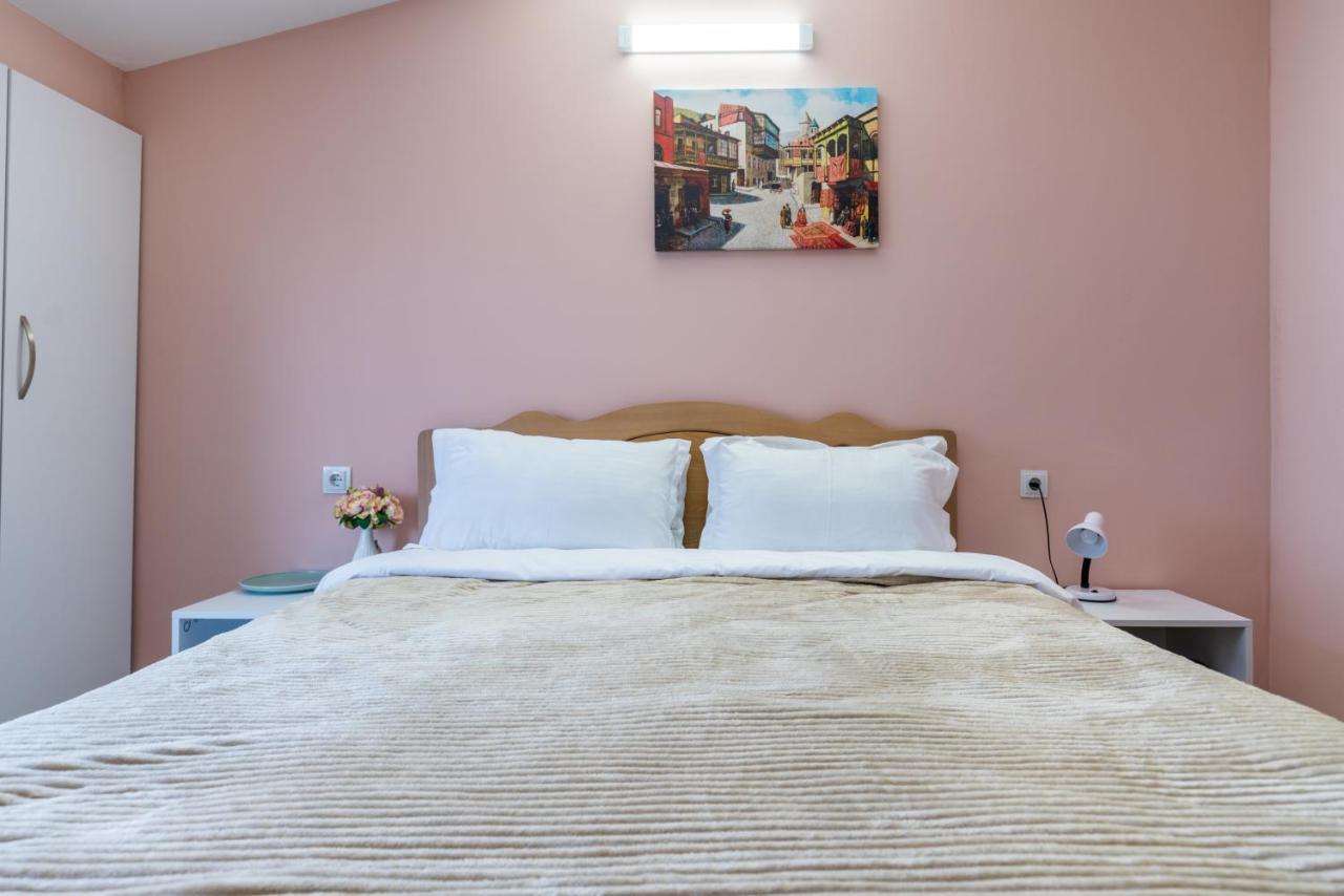 Hb Apartments Laghidze ティビリシ エクステリア 写真