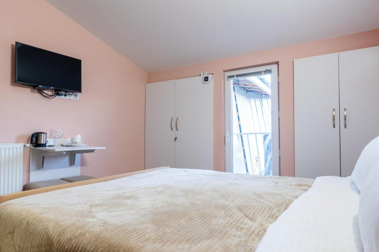 Hb Apartments Laghidze ティビリシ エクステリア 写真